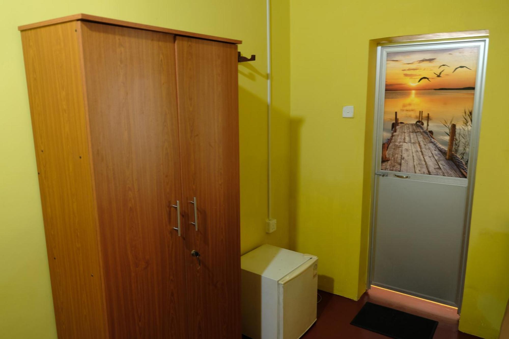 Menaka Homestay Тангале Екстериор снимка